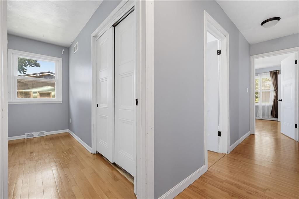1105 Lake Manor Drive — photo 12