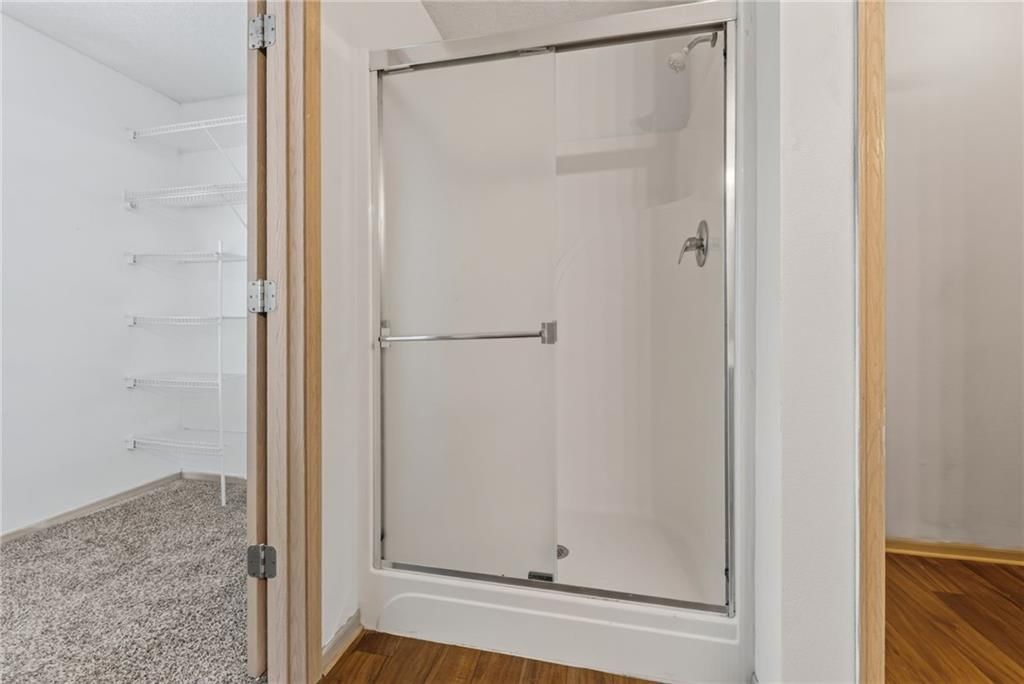 8124 N Elmwood Avenue — photo 17