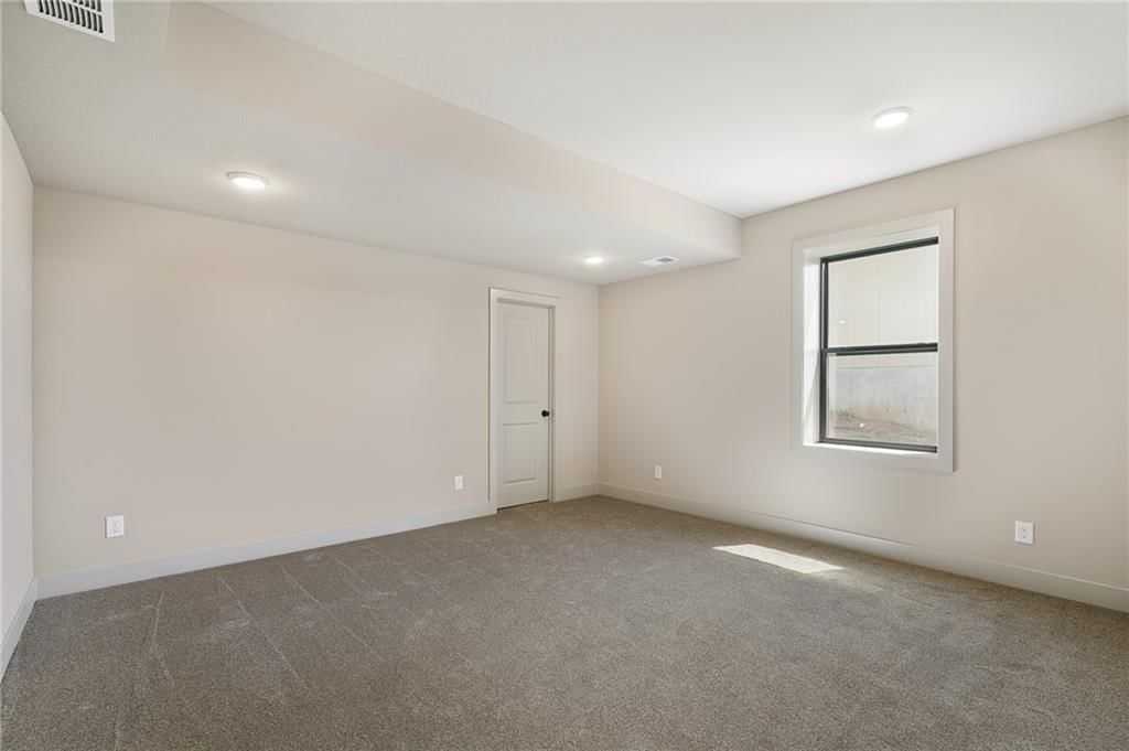 24621 W 60th Terrace — photo 40