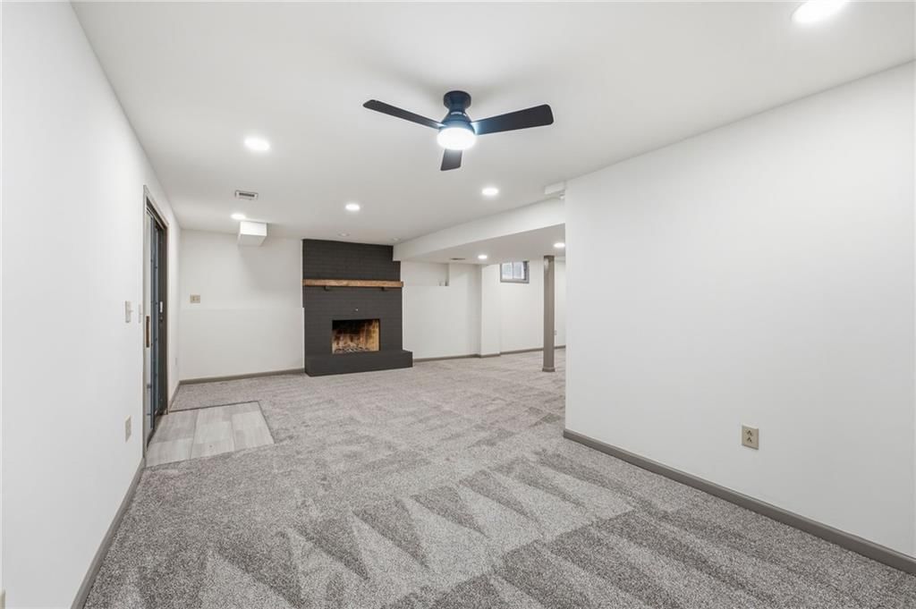 8009 Hallet Street — photo 38