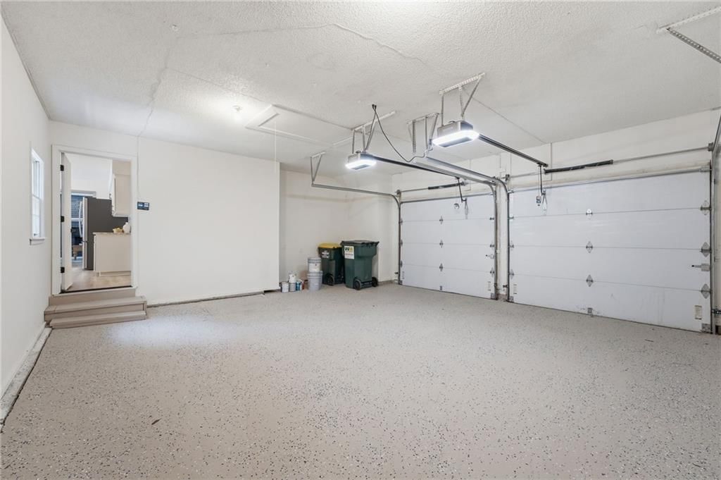 8009 Hallet Street — photo 43