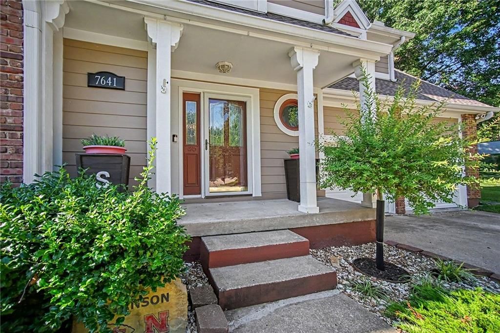 7641 N Lucerne Court — photo 4