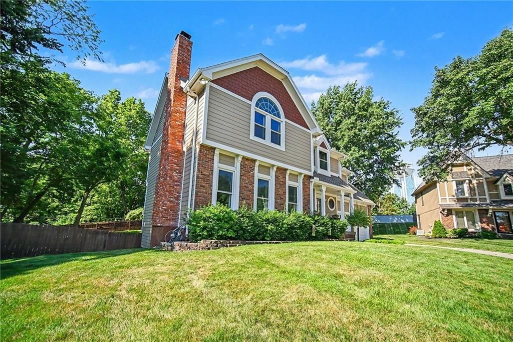 7641 N Lucerne Court — photo 5