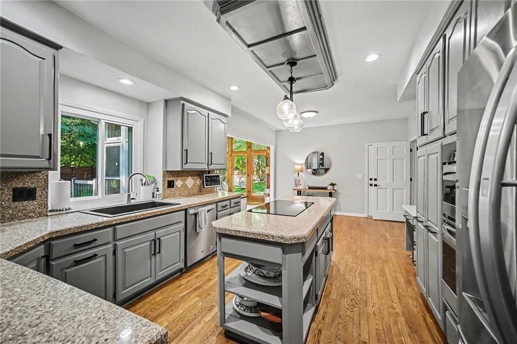 7641 N Lucerne Court — photo 7