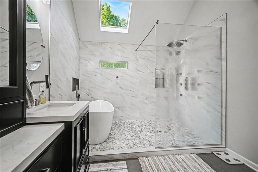 7641 N Lucerne Court — photo 27