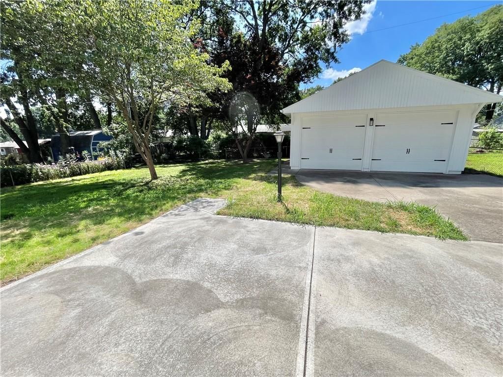 3520 S Liberty Street — photo 27