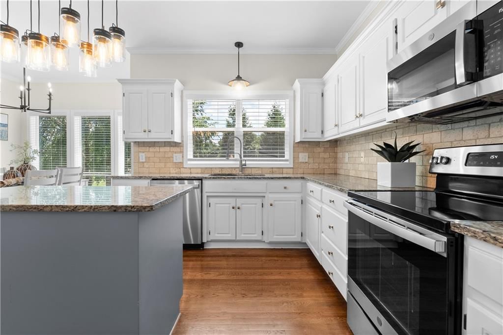 313 SW Seagull Street — photo 10