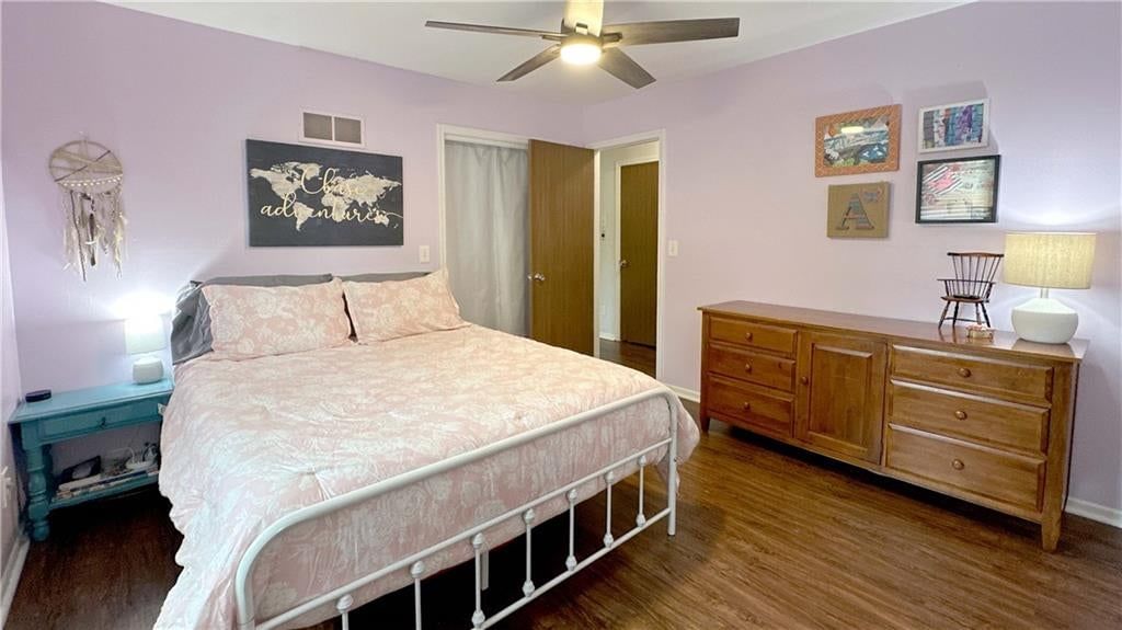 105 Broadway Street — photo 21