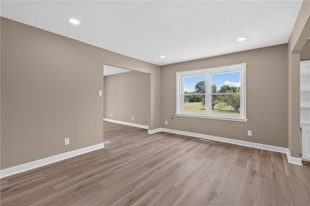 10508 E 241st Ter Terrace — photo 10
