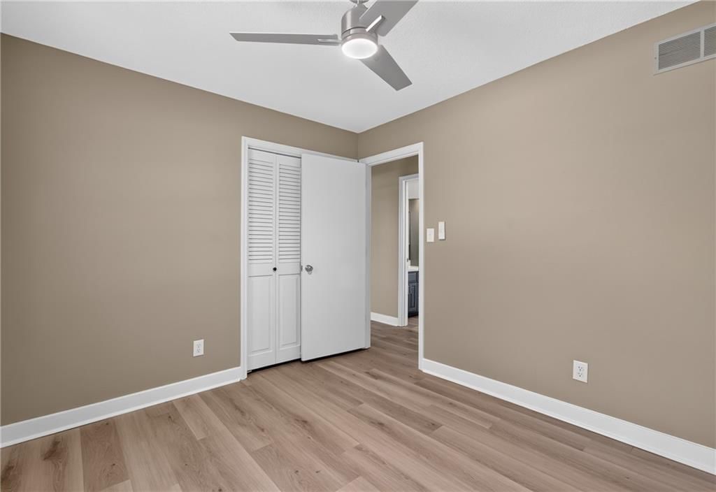 10508 E 241st Ter Terrace — photo 24