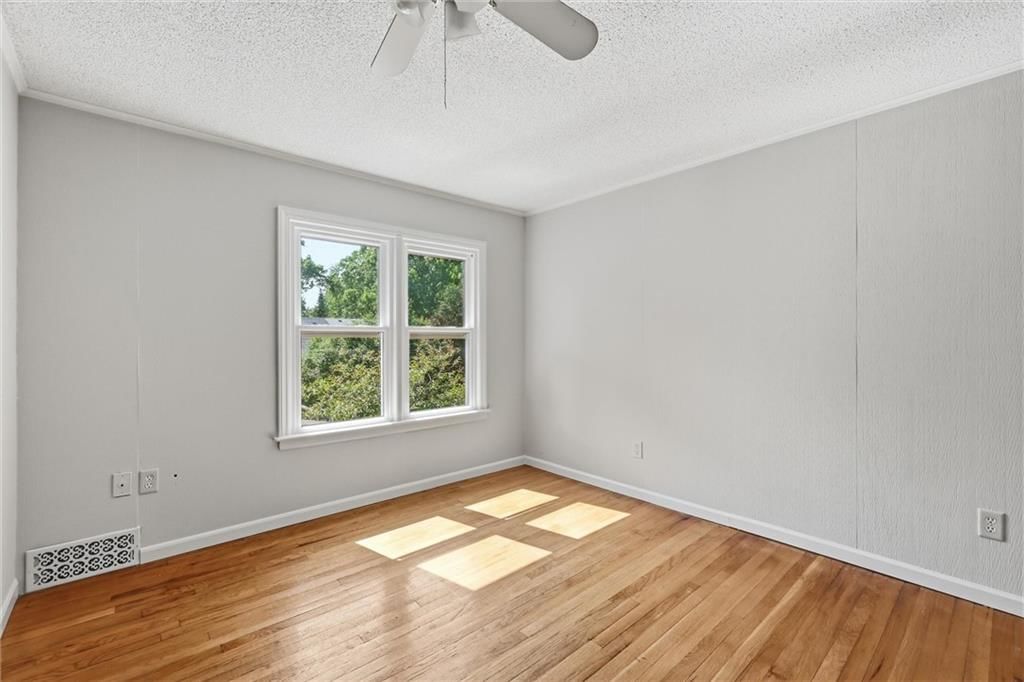 5516 Rosewood Street — photo 24