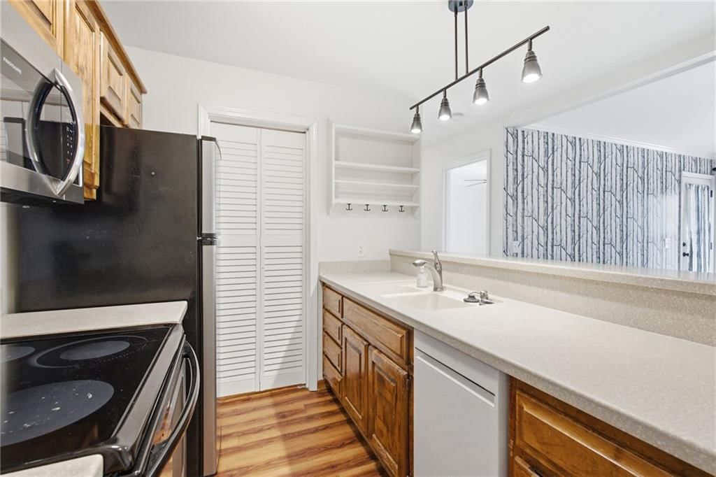 11905 W 58th Terrace — photo 8