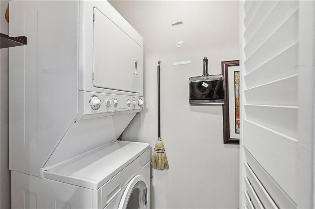11905 W 58th Terrace — photo 10
