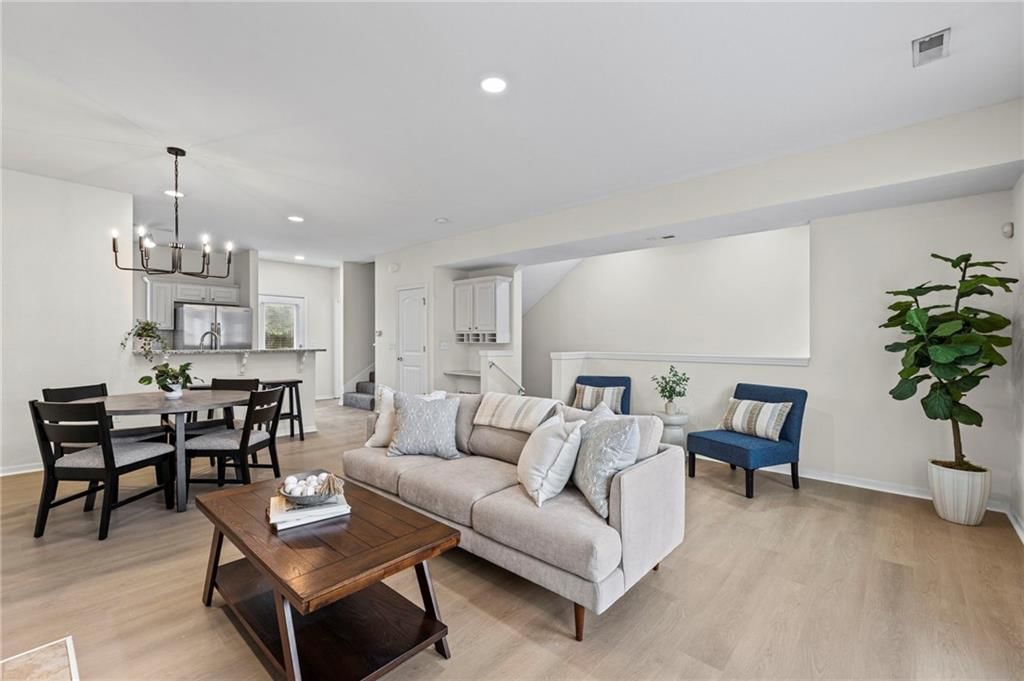 5245 Overland Drive — photo 5