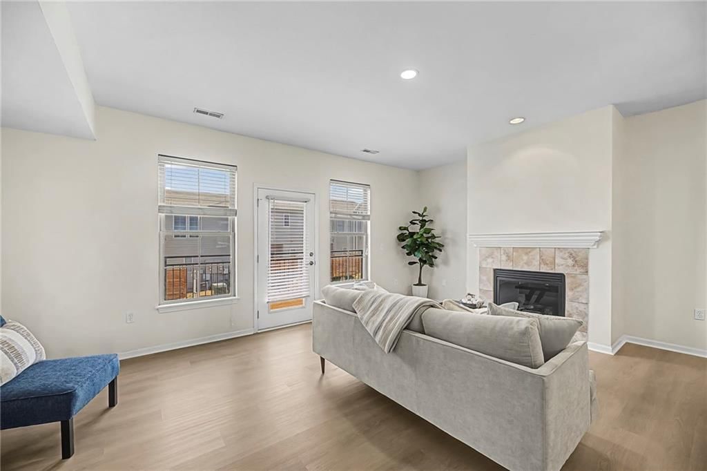 5245 Overland Drive — photo 7