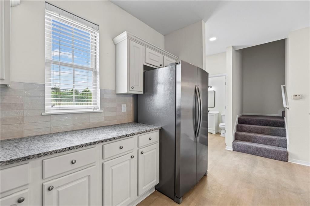 5245 Overland Drive — photo 19