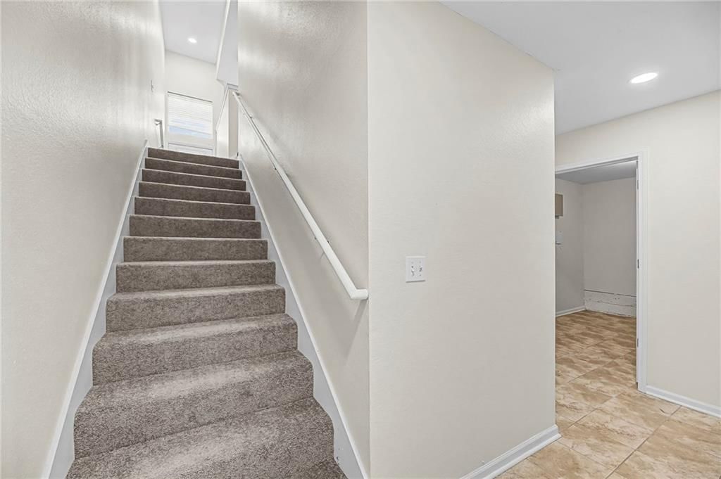5245 Overland Drive — photo 21