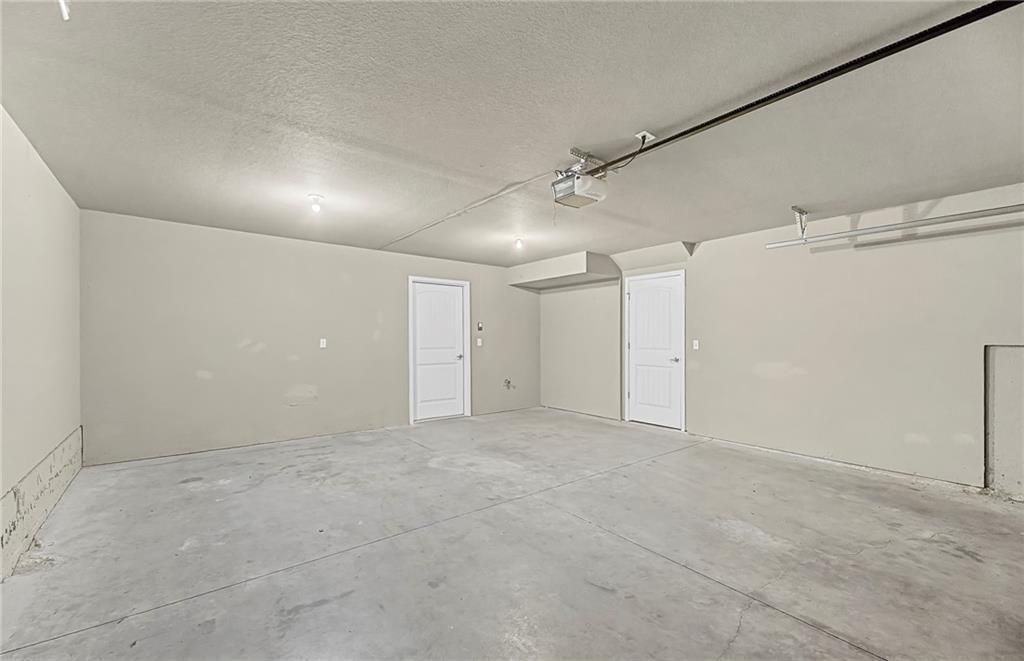 5245 Overland Drive — photo 34