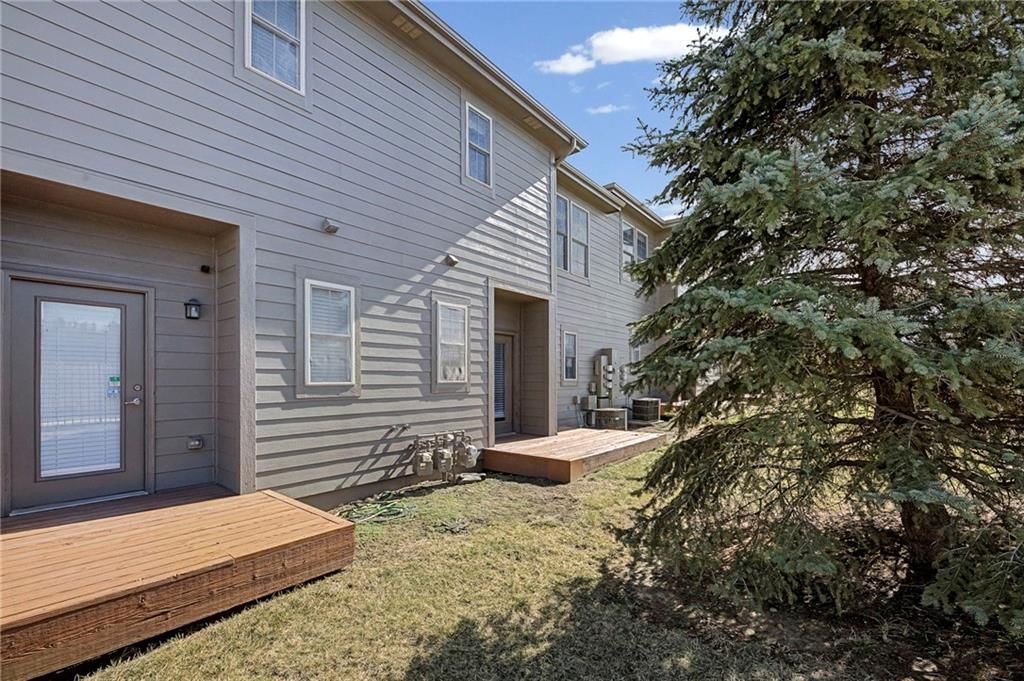 5245 Overland Drive — photo 40