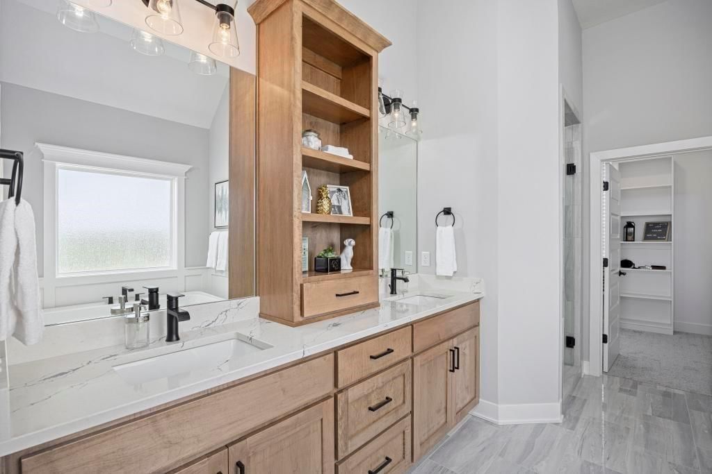 21111 W 81st Street — photo 17