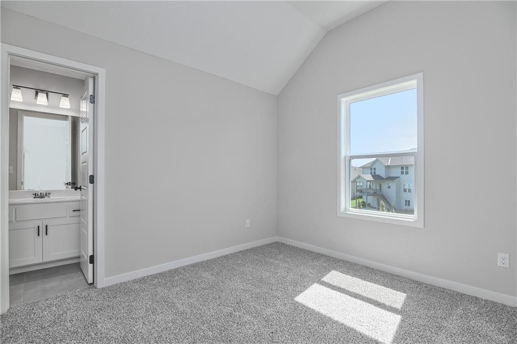 6003 Apache Drive — photo 34