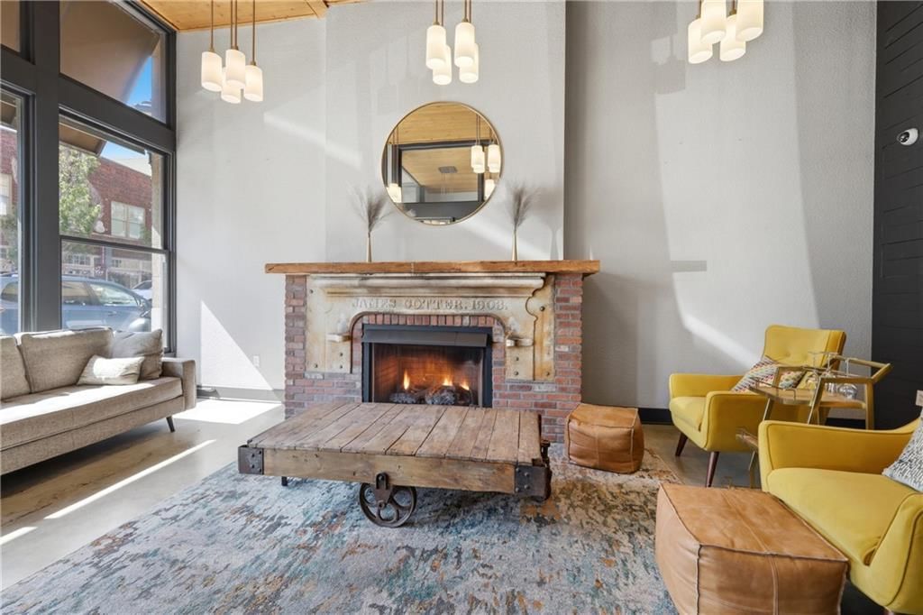 1535 Walnut Street — photo 7
