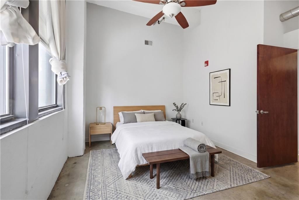 1535 Walnut Street — photo 20