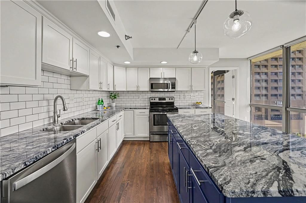 600 E Admiral Boulevard — photo 5