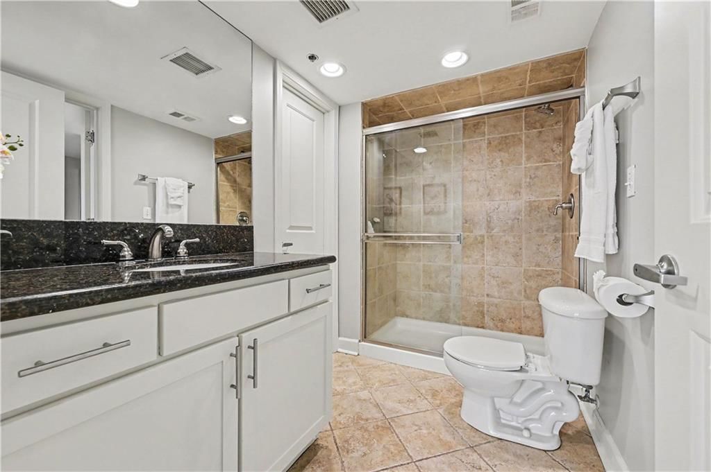 600 E Admiral Boulevard — photo 15