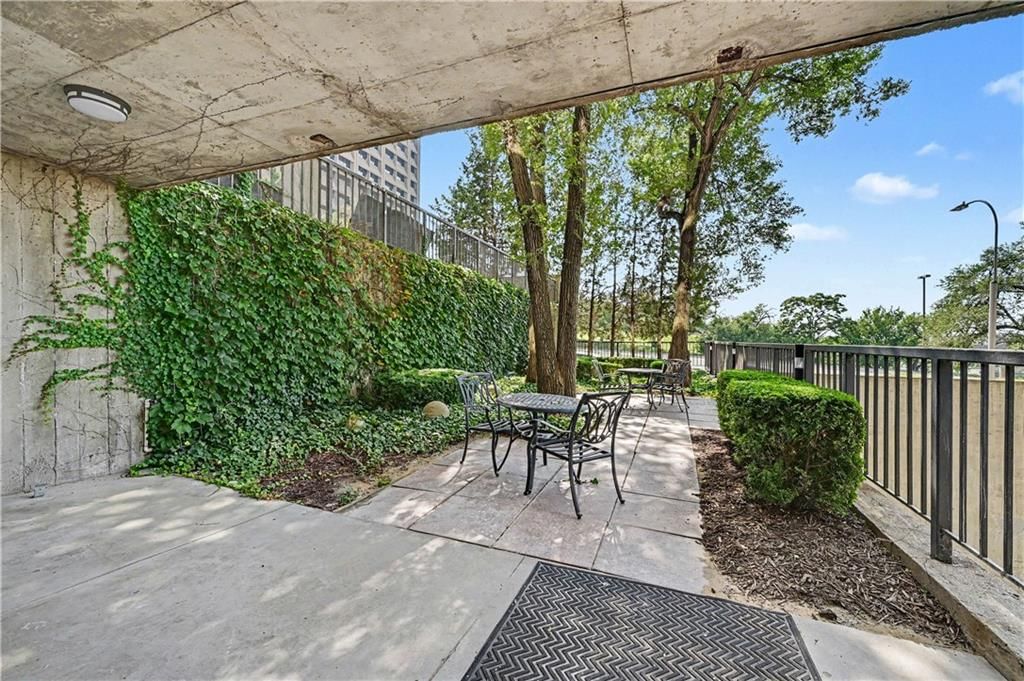 600 E Admiral Boulevard — photo 20