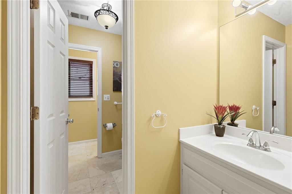 8100 W 144th Terrace — photo 35