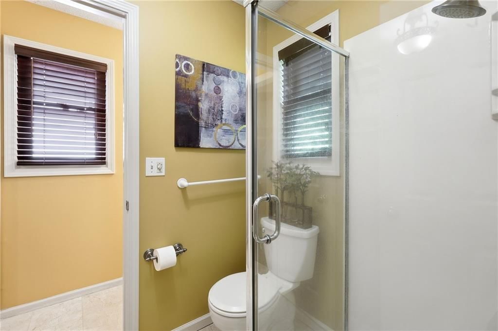 8100 W 144th Terrace — photo 36