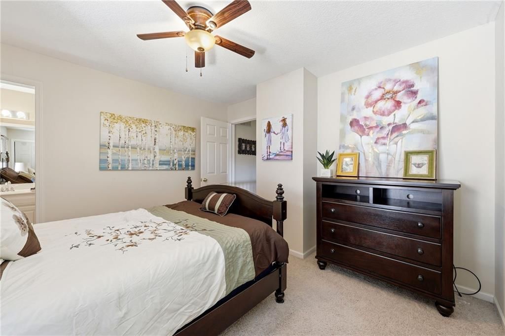 8100 W 144th Terrace — photo 39