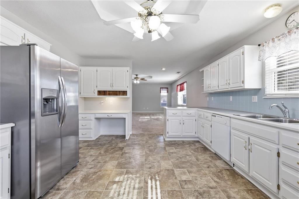 616 Twilight Drive — photo 12