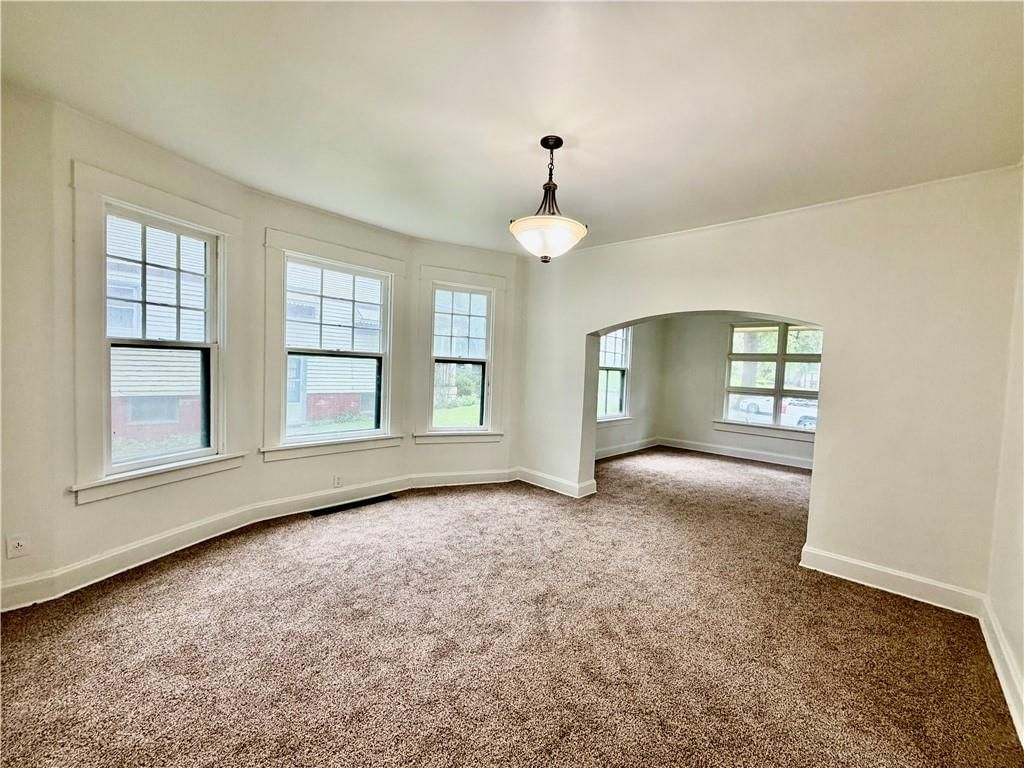 2819 Sacramento Street — photo 7