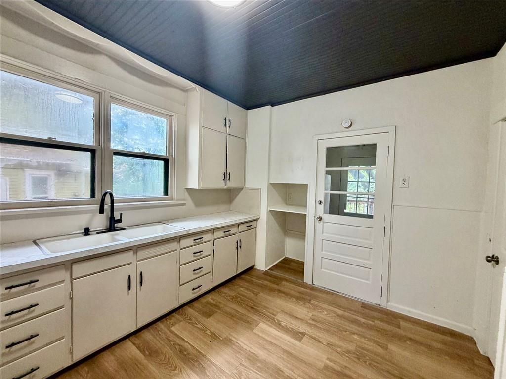 2819 Sacramento Street — photo 12