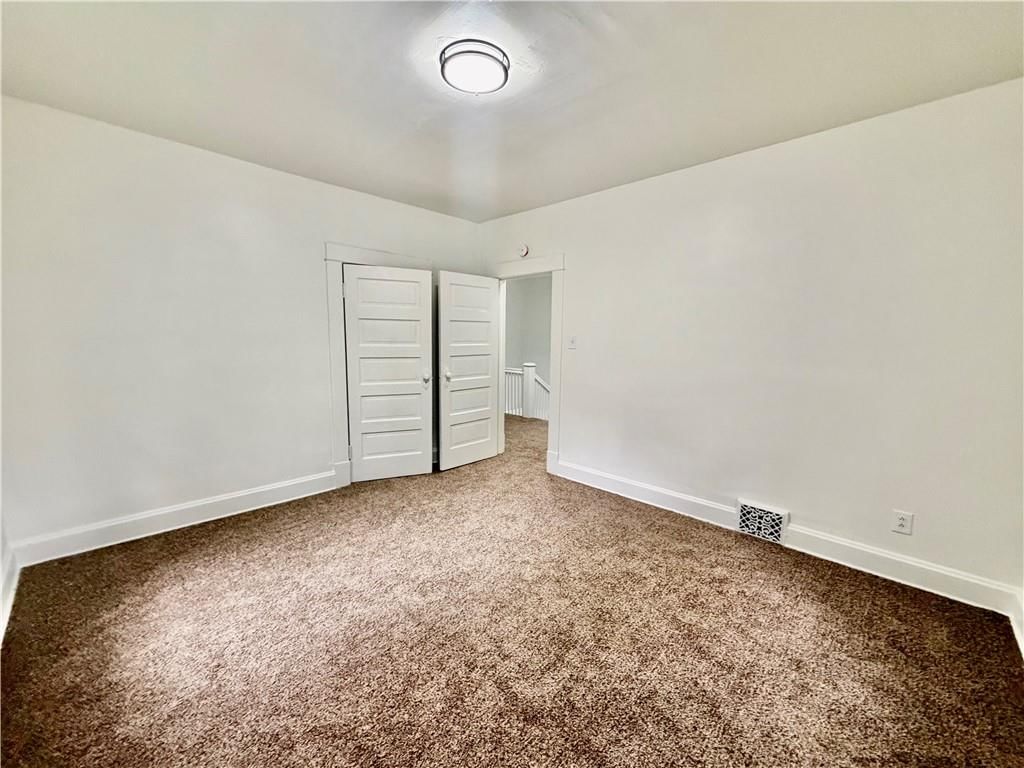 2819 Sacramento Street — photo 15
