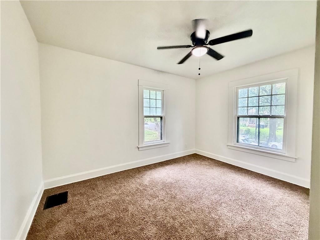2819 Sacramento Street — photo 19