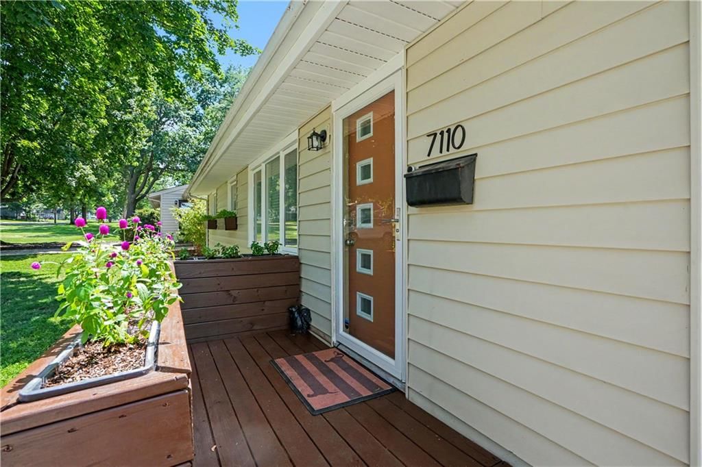 7110 Santa Fe Drive — photo 3