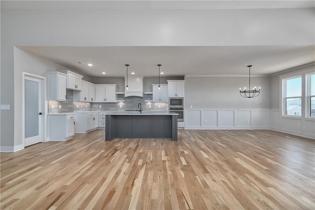 6010 Apache Drive — photo 9