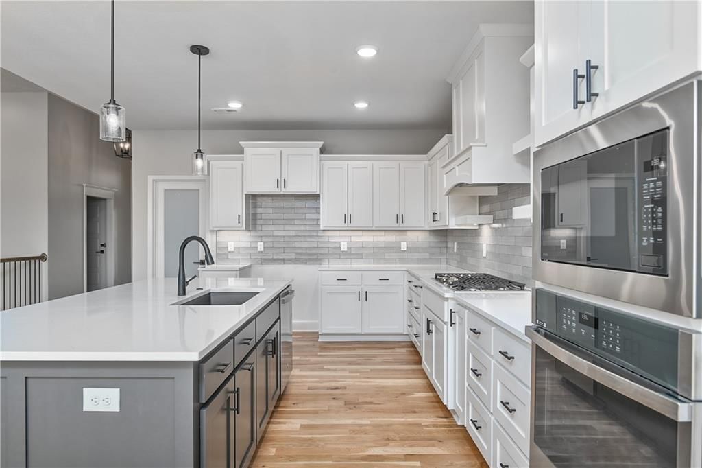 6010 Apache Drive — photo 11