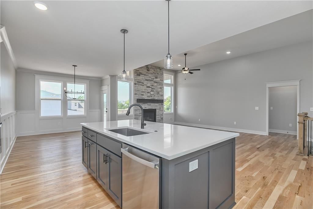 6010 Apache Drive — photo 13