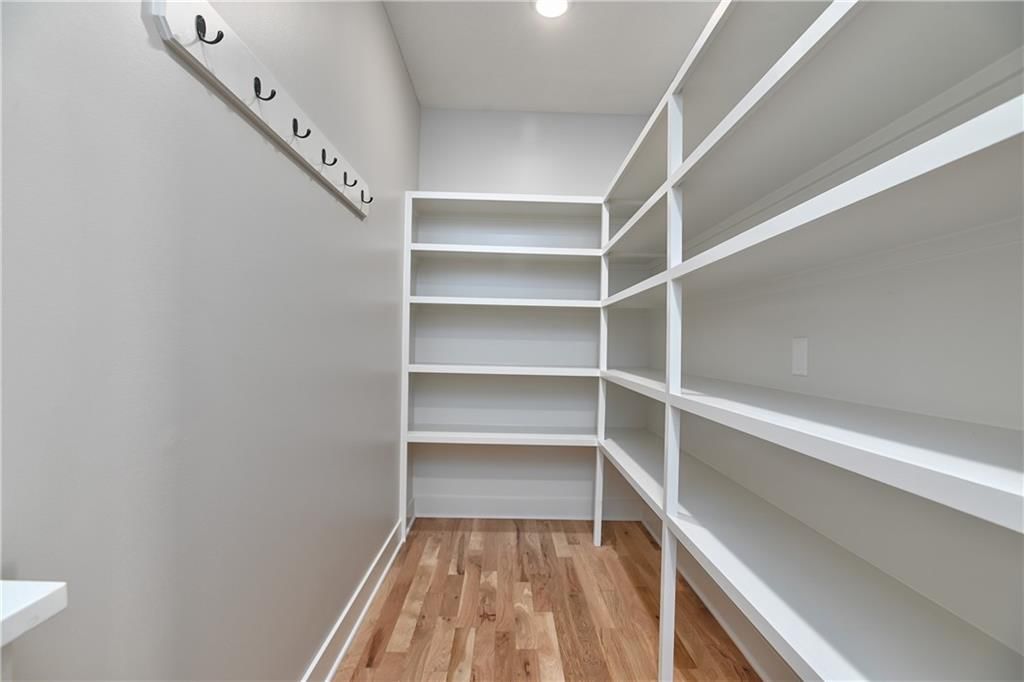 6010 Apache Drive — photo 15