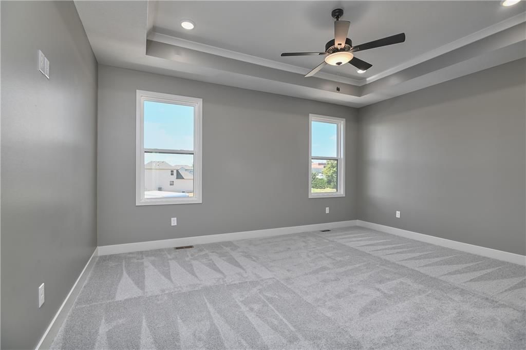 6010 Apache Drive — photo 16