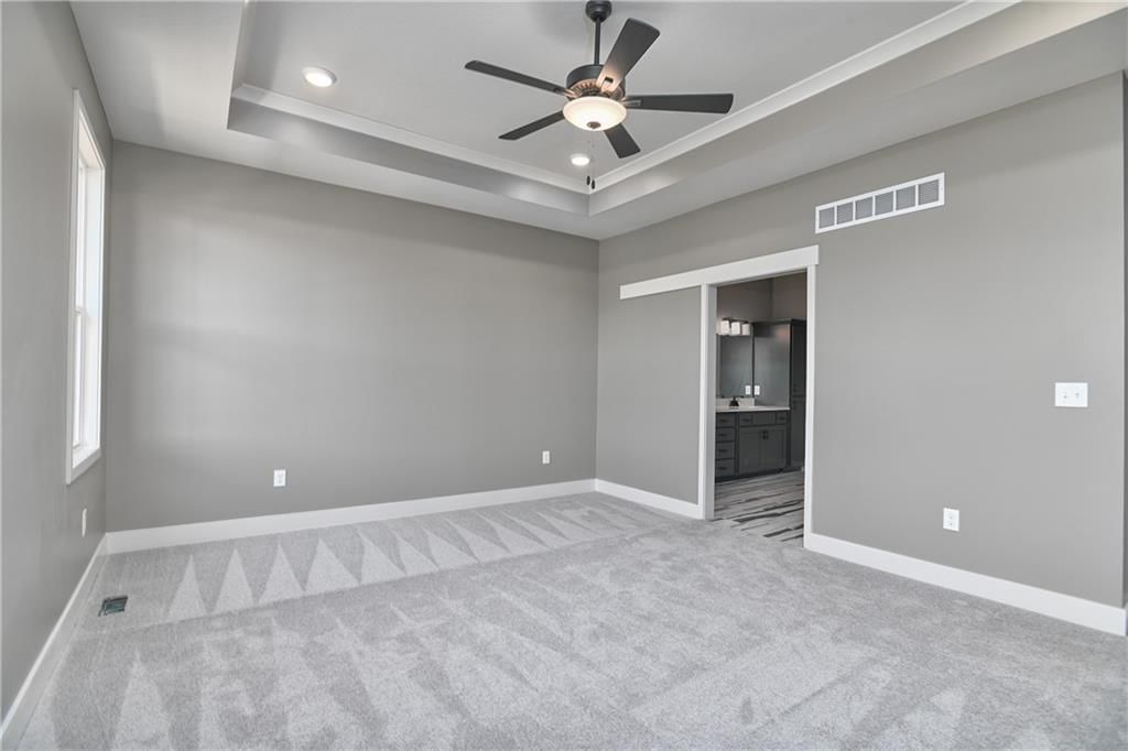 6010 Apache Drive — photo 17