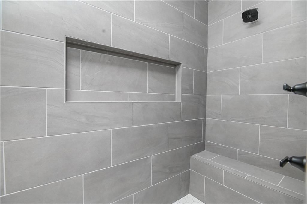 6010 Apache Drive — photo 19
