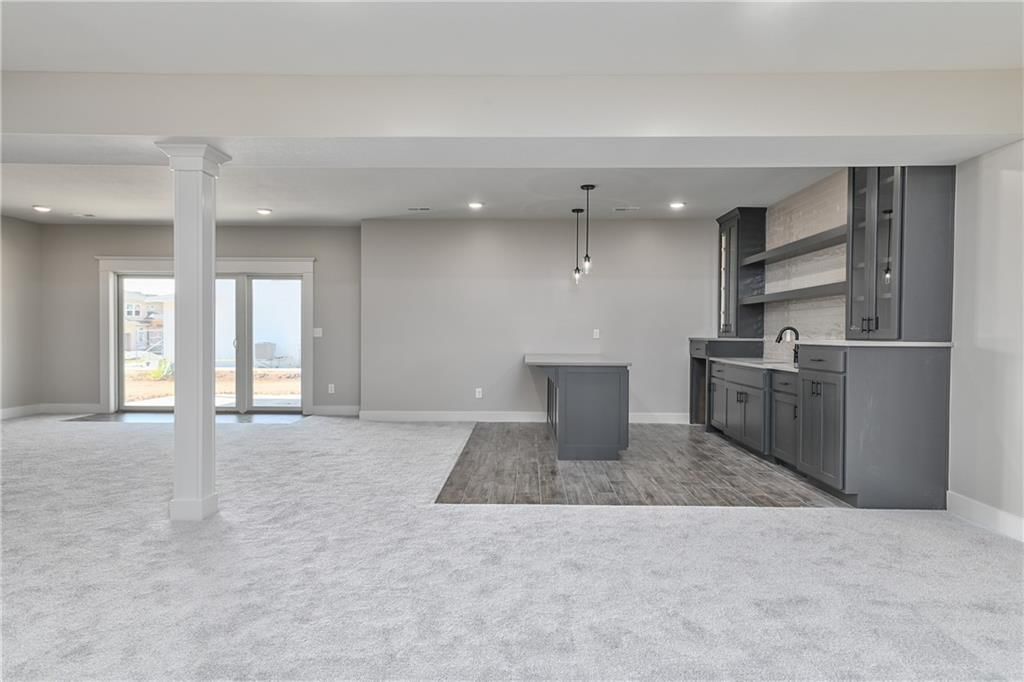 6010 Apache Drive — photo 30