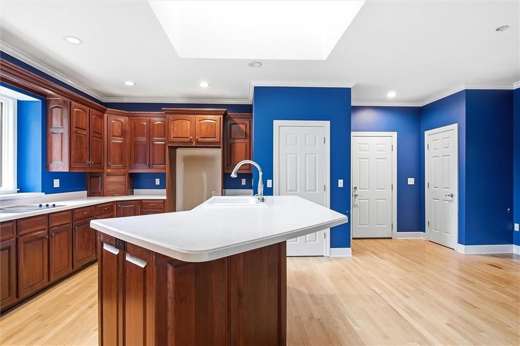 2530 Greenwood Drive — photo 14