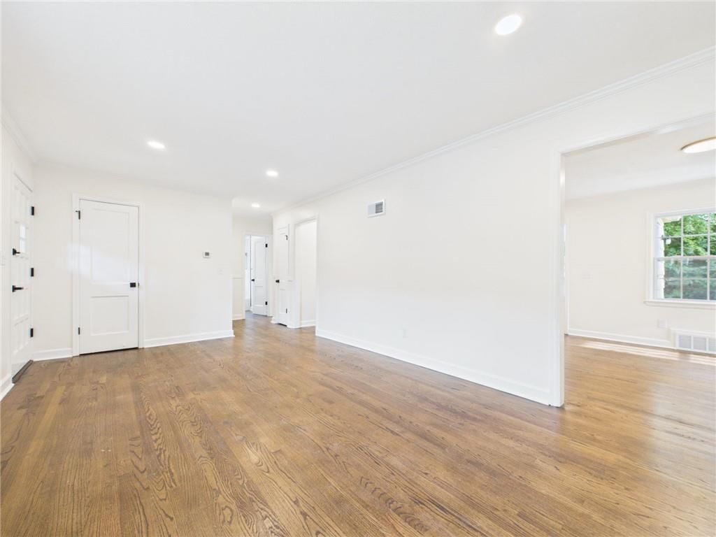 5311 W 55th Street — photo 6