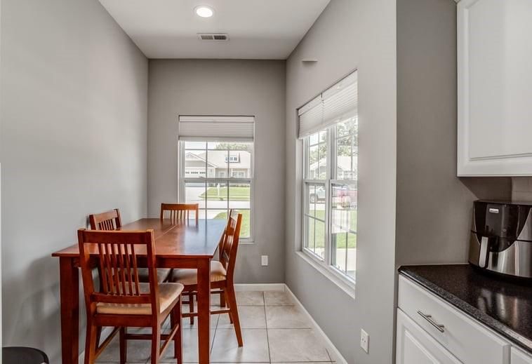 1721 S Willow Street — photo 8